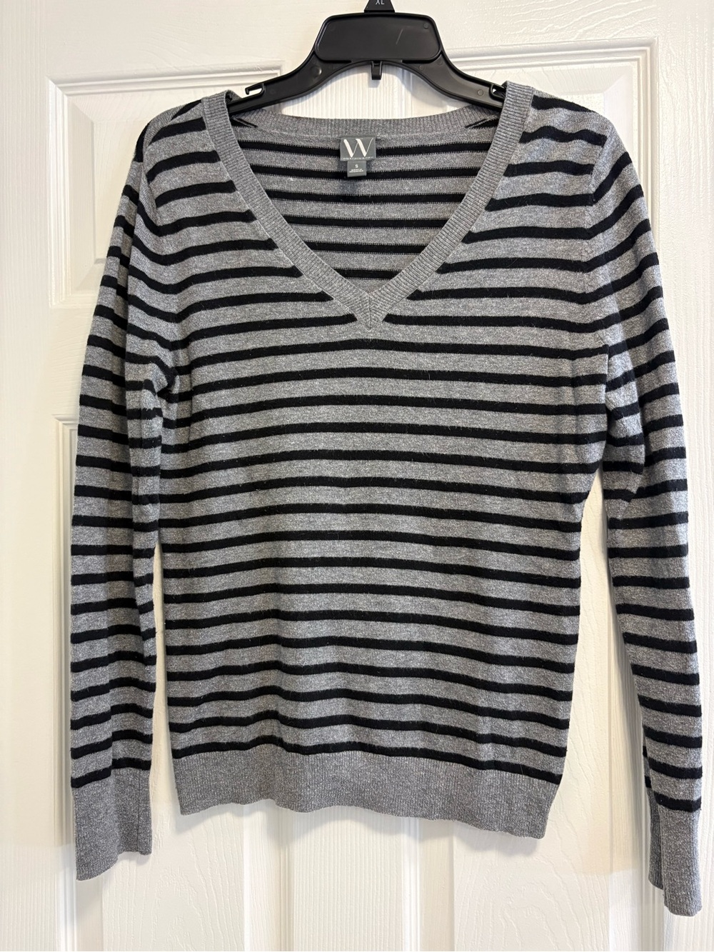 Worthington Gray and Black Striped V-Neck Pullover sweater for women’s small